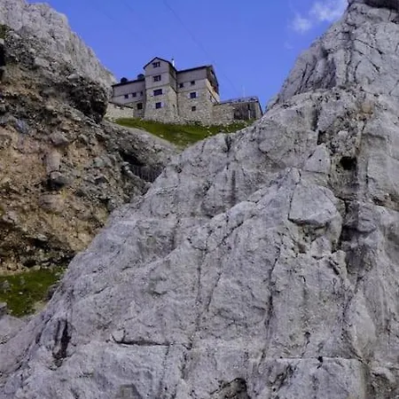 Ferienwohnung Im Toepferhaus * جارمش بارتنكيرشن